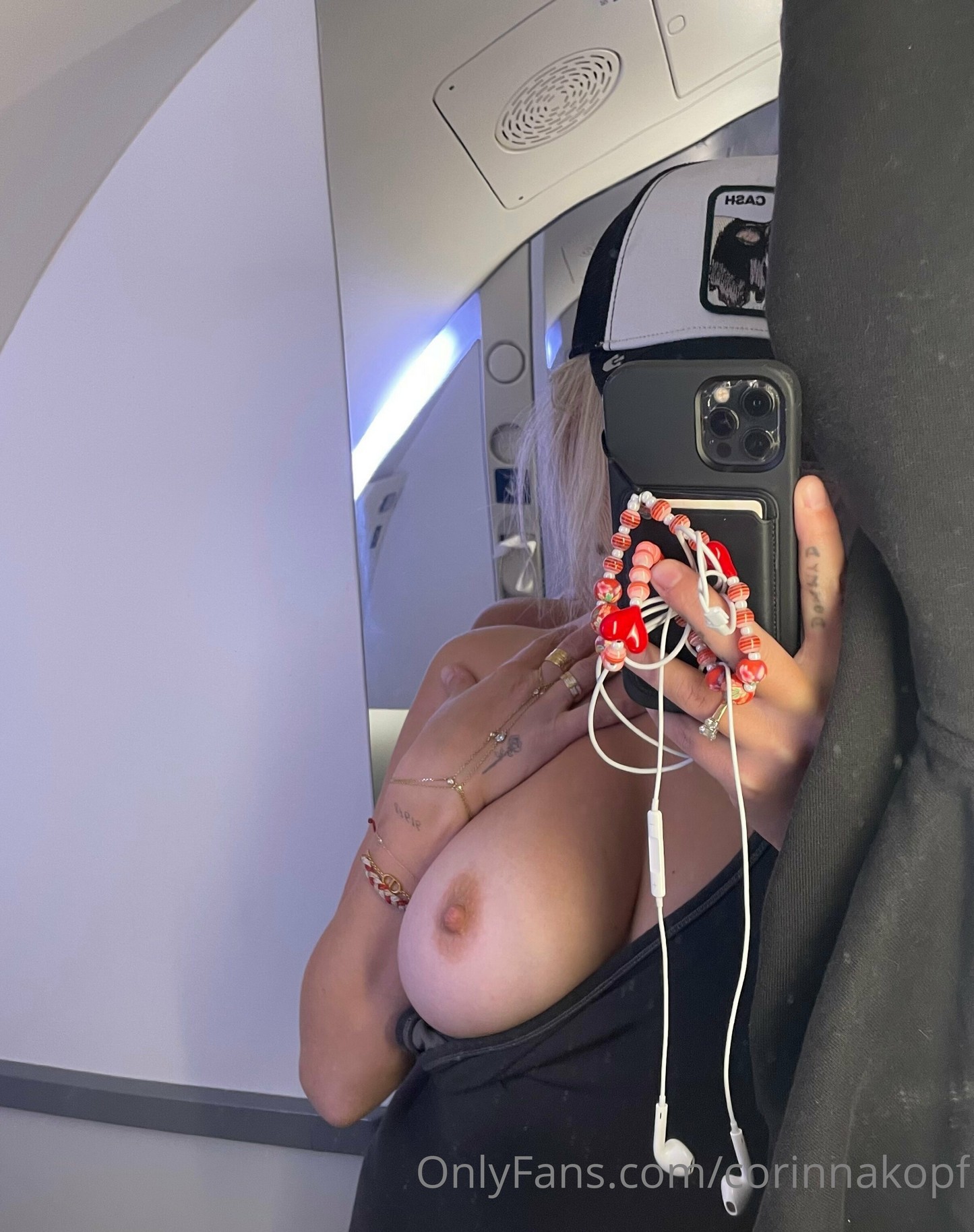corinna-kopf-nudes-thefappening-cfd-2 Corinna Kopf Leaked OnlyFans