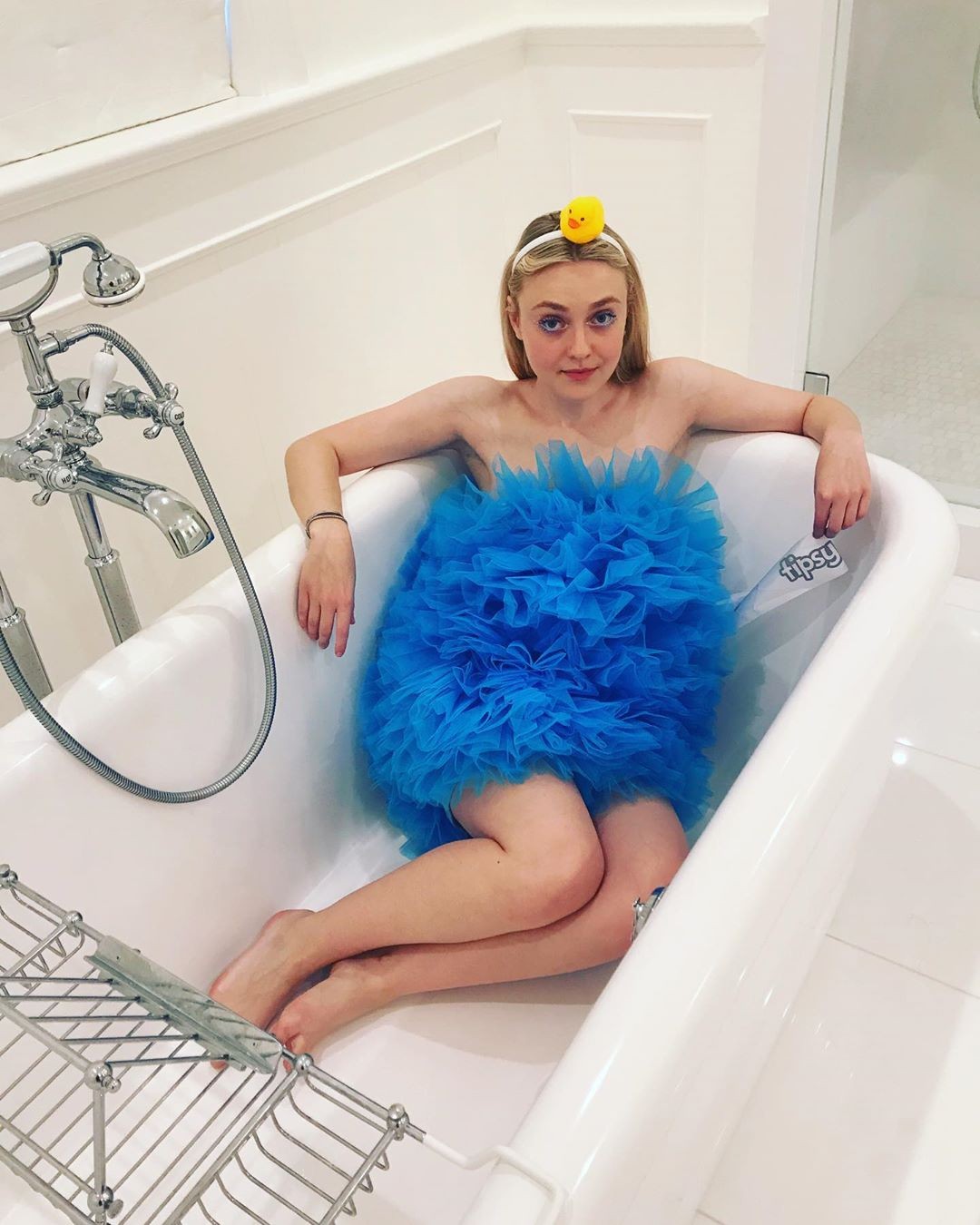 Dakota Fanning Feet
