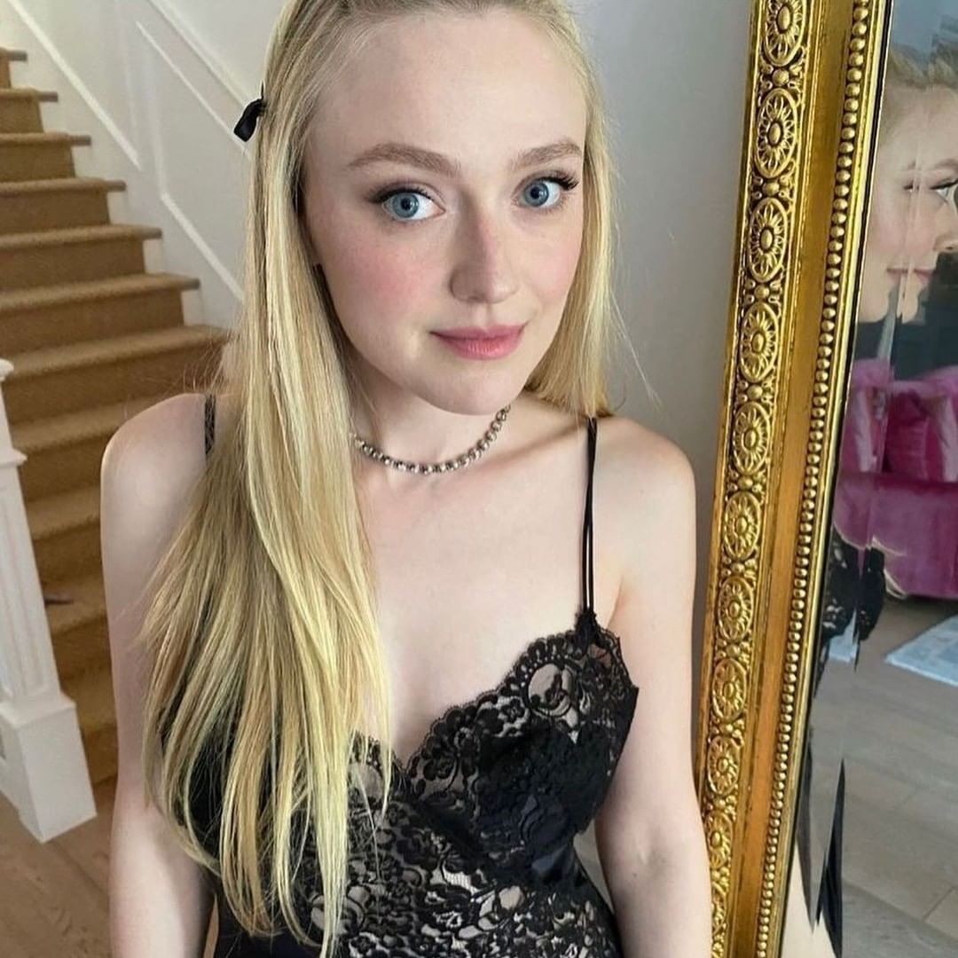 Dakota Fanning See Through