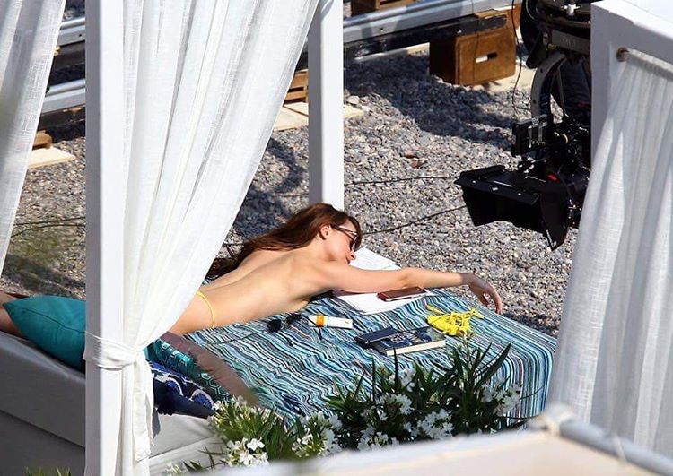 dakota-johnson-nude-sexy-6 Dakota Johnson Fappening