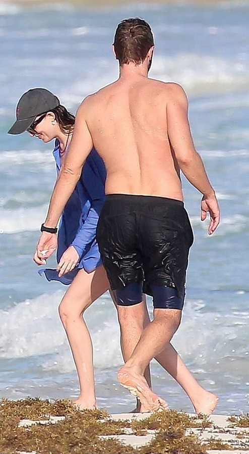 dakota-johnson-sexy-bikini-in-tulum-thefappening-cfd-6 dakota johnson sexy bikini in tulum thefappening cfd 6