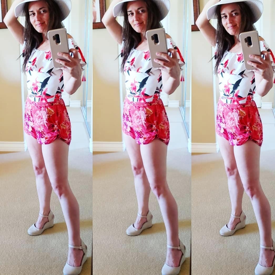 danica-mckellar-selfie-thefappening-cfd-1 Danica McKellar Selfe Collage