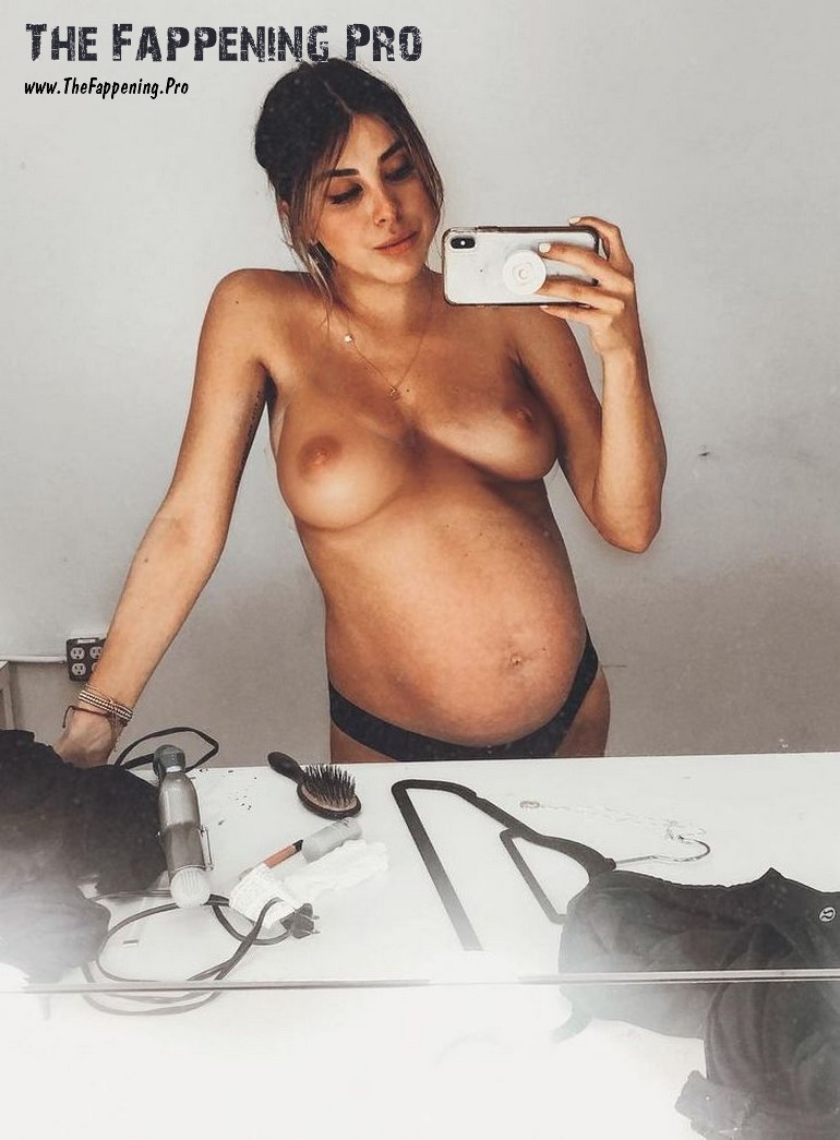 daniella-monet-nude-thefappening-cfd-8 Daniella Monet Pregnant Nude Selfie