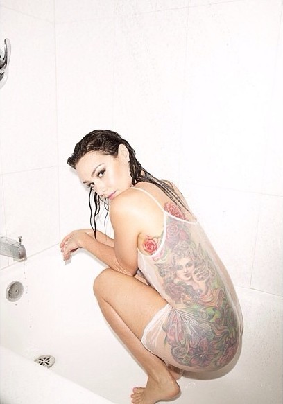 danielle-harris-nude-thefappeningpro-1 danielle harris nude thefappeningpro 1