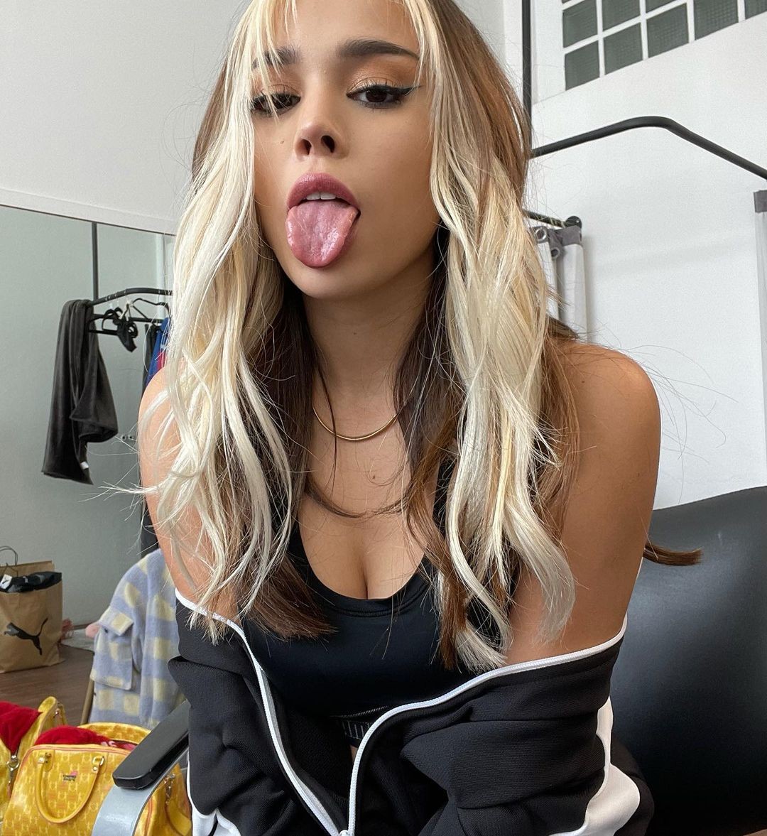 danna-paola-selfie-thefappening-cfd-4 Danna Paola Sexy Selfie