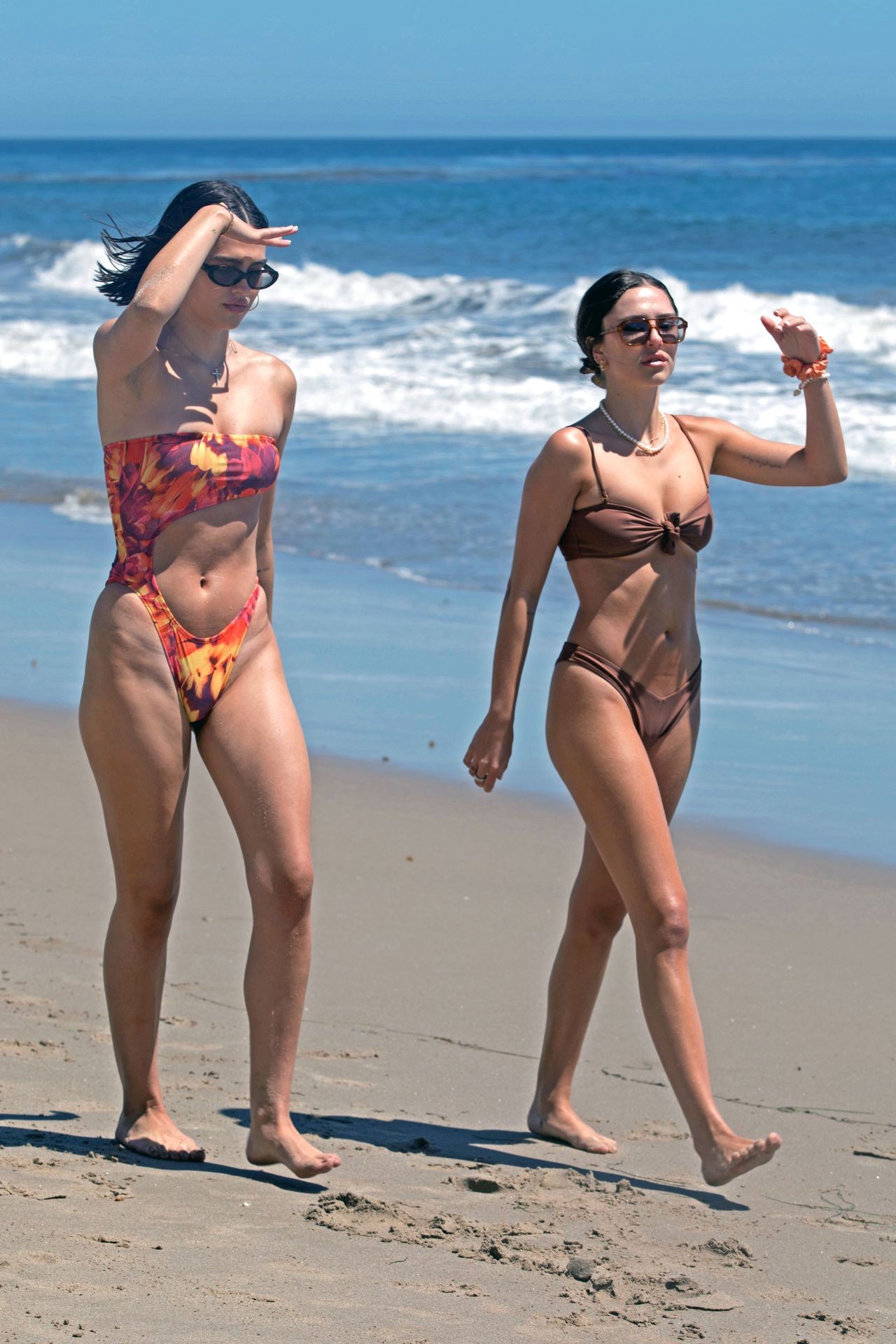 delilah-and-amelia-hamlin-sexy-bikini-thefappening-pro-27 delilah and amelia hamlin sexy bikini thefappening pro 27