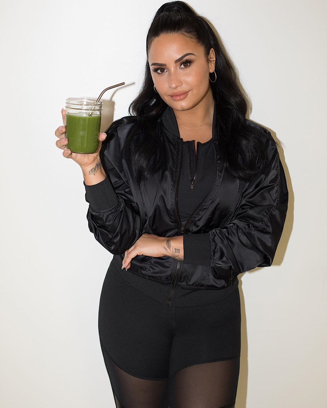 demi-lovato-sexy-6-1 demi lovato sexy 6 1