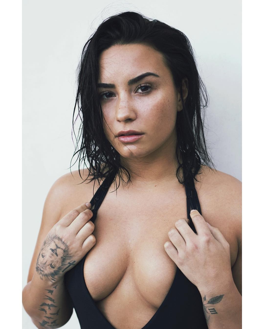 demi-lovato-tits-thefappening-pro-3 demi lovato tits thefappening pro 3