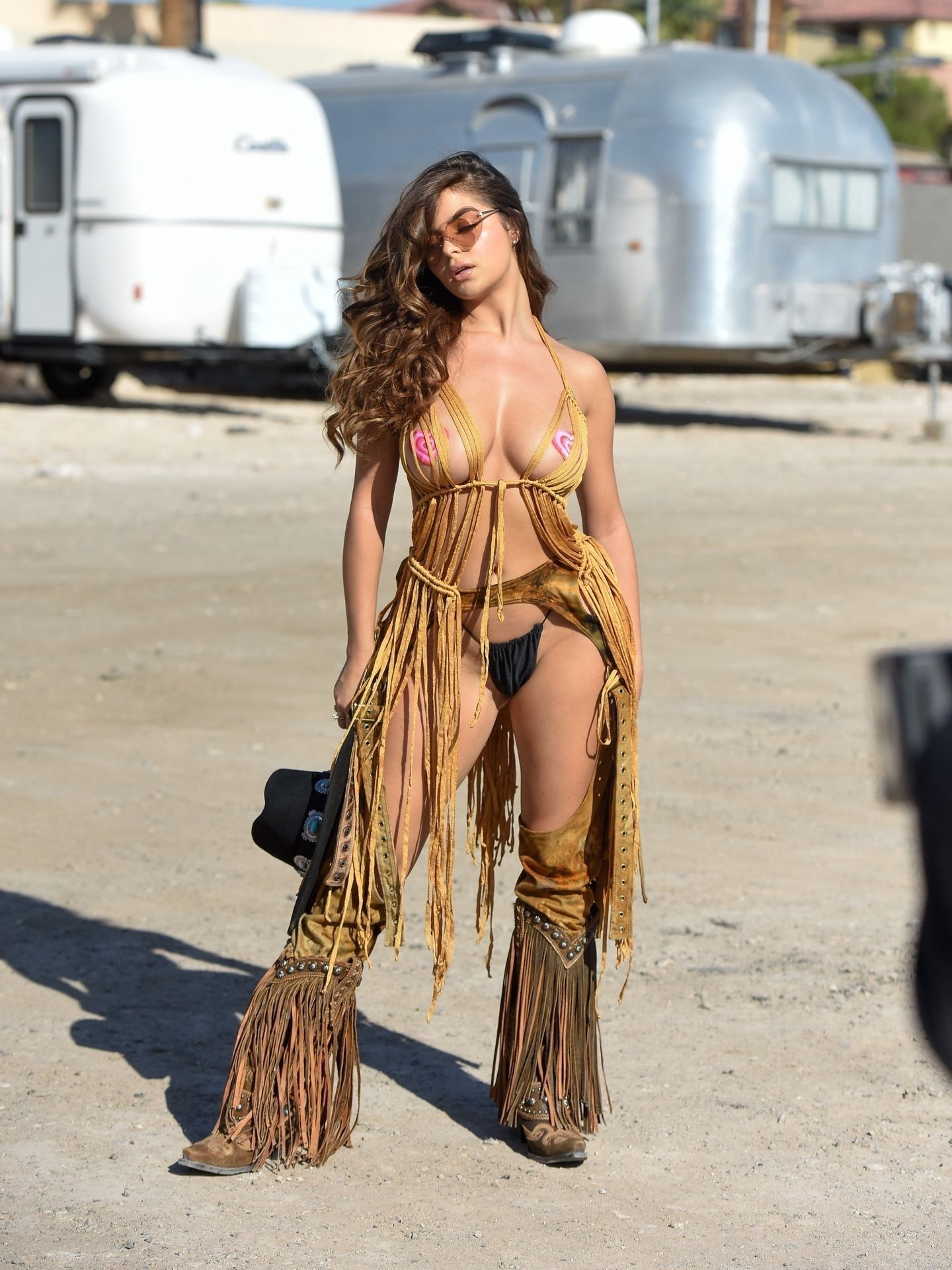 demi-rose-topless-thefappening-cfd-36 demi rose topless thefappening cfd 36