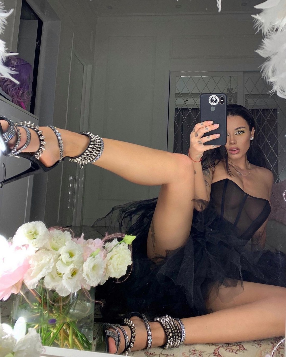 diana-melison-selfie-thefappening-cfd-2 Diana Melison Spreaed Her Legs On Selfie Selfie