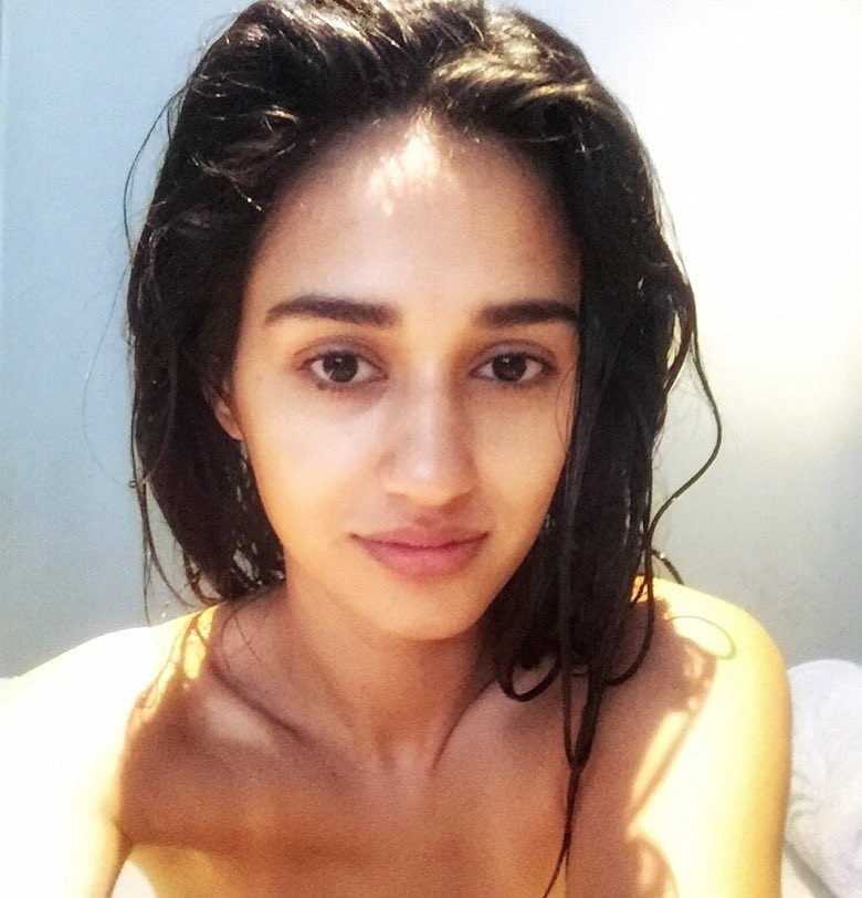 disha-patani-hot-selfie-thefappening-pro-7 Disha Patani Selfie