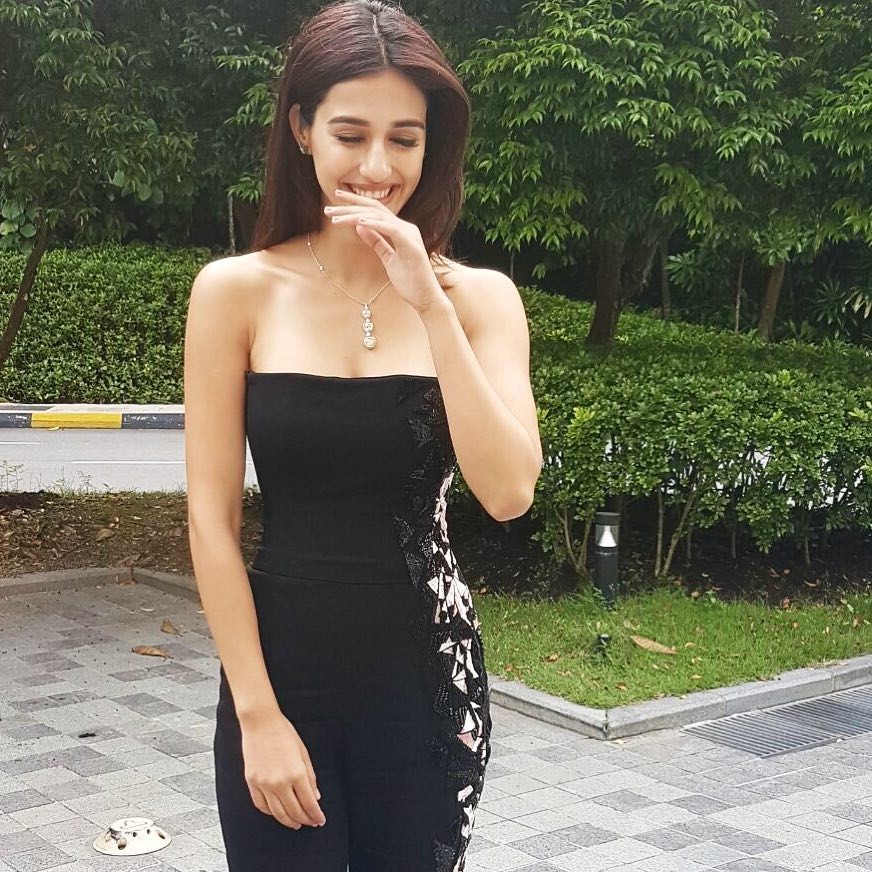 disha-patani-sexy-thefappening-pro-11 Disha Patani Wearing little black dress
