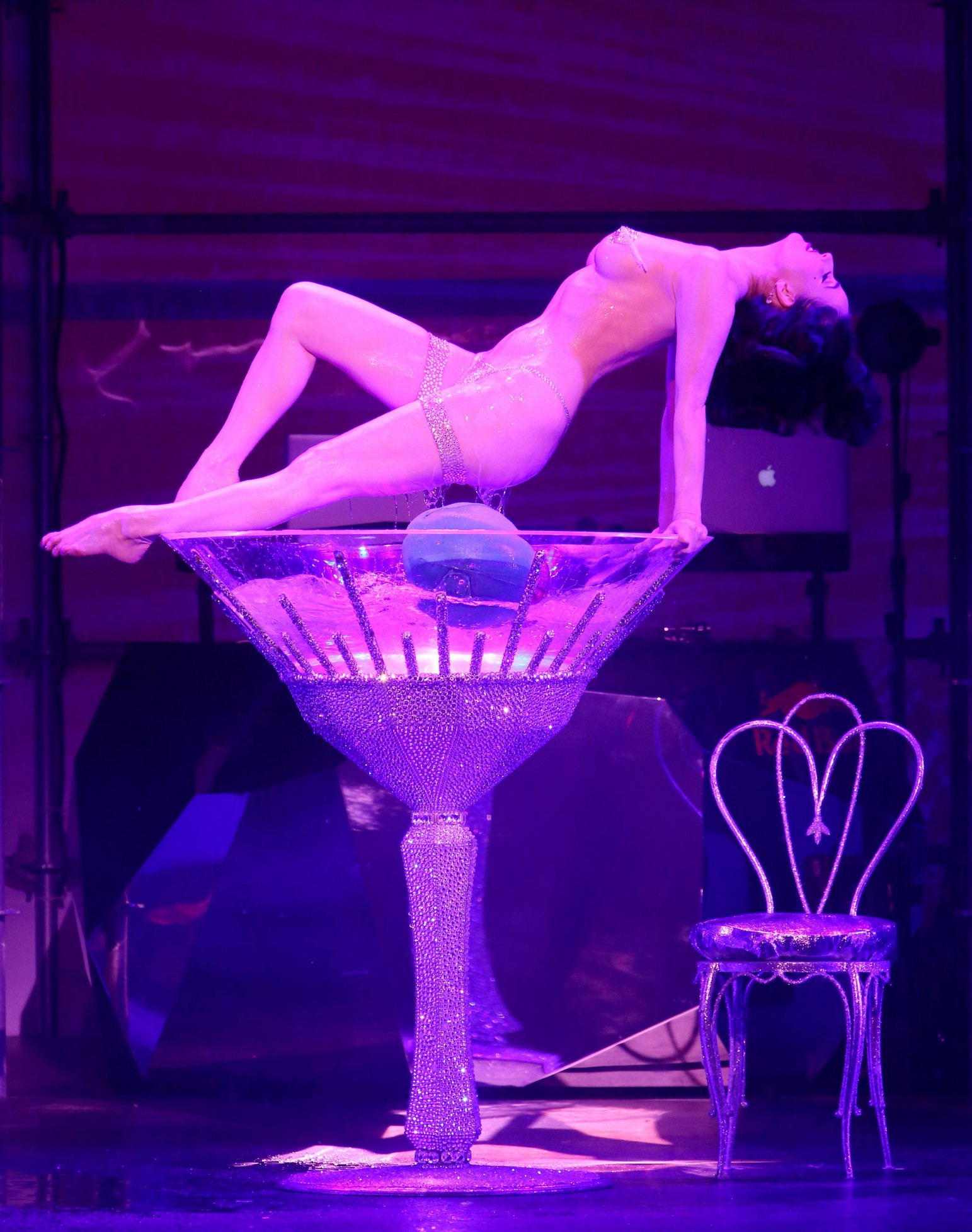 dita-von-teese-nude-sexy-36 dita von teese nude sexy 36