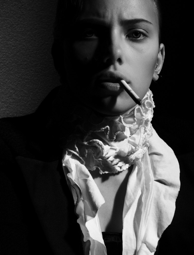 dita-von-teese-scarlett-johansson-nude-6 dita von teese scarlett johansson nude 6