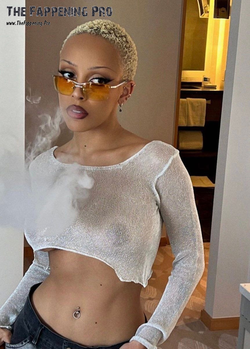 doja-cat-hot-thefappening-cfd-4 Doja Cat Tits