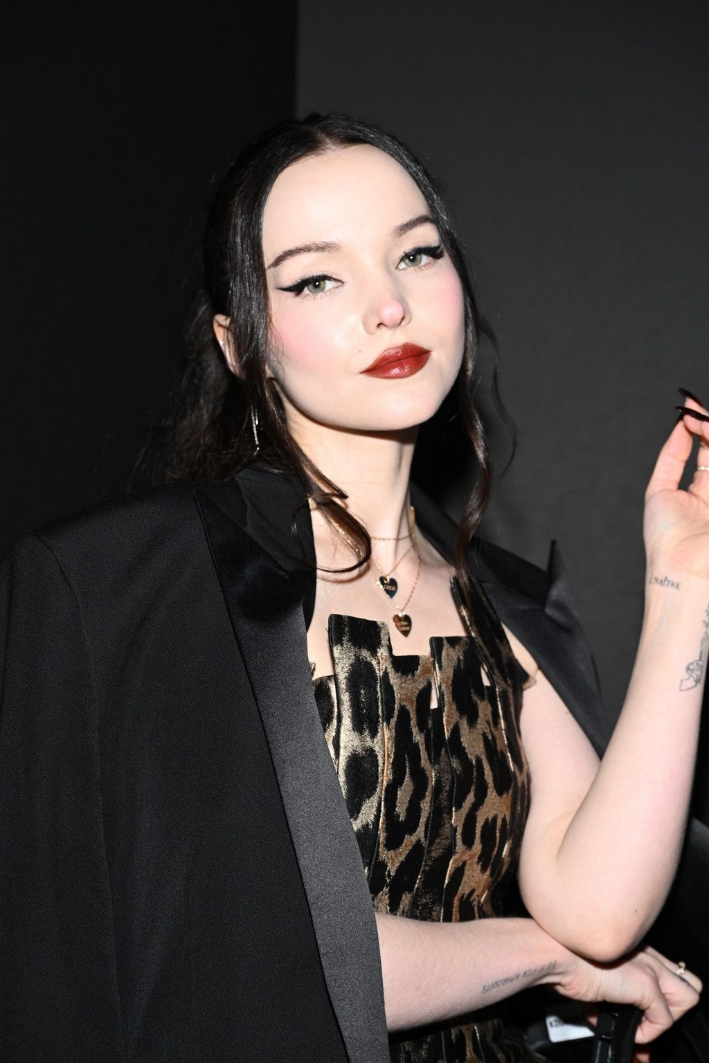dove-cameron-gothic-girl-thefappening-cfd-9 Dove Cameron Pretty
