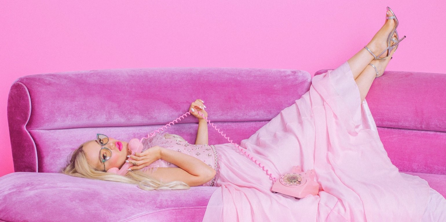 dove-cameron-sexy-pink-blonde-thefappening-cfd-4-1 Dove Cameron Sexy