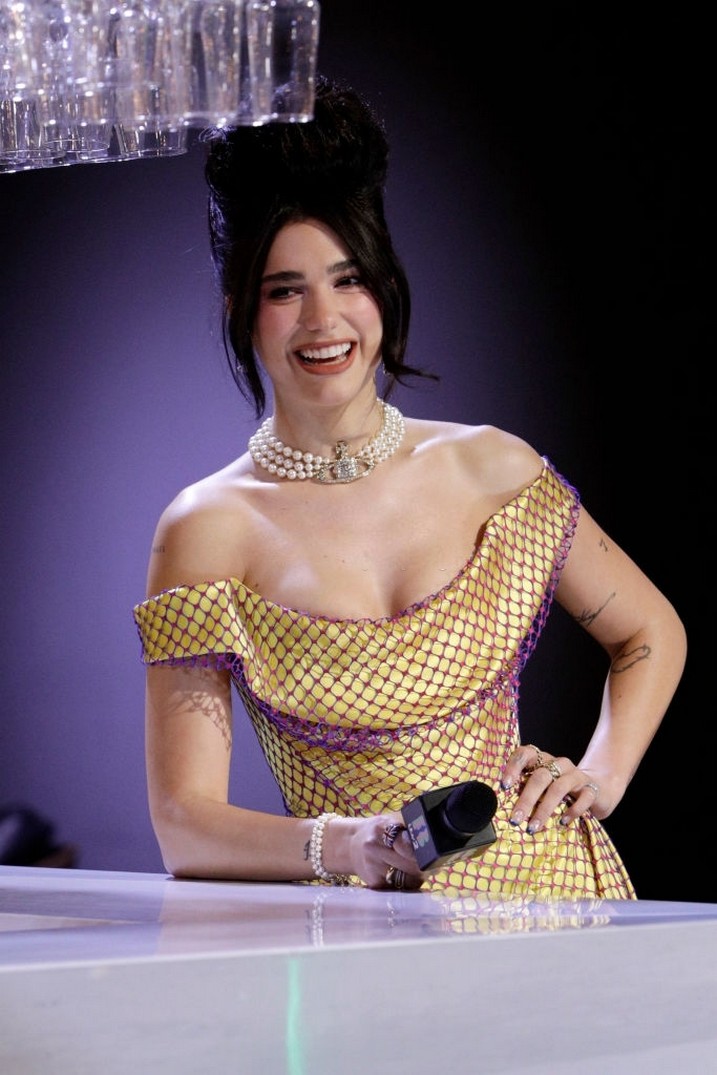 dua-lipa-hot-in-stockings-thefappening-cfd-10 dua lipa hot in stockings thefappening cfd 10