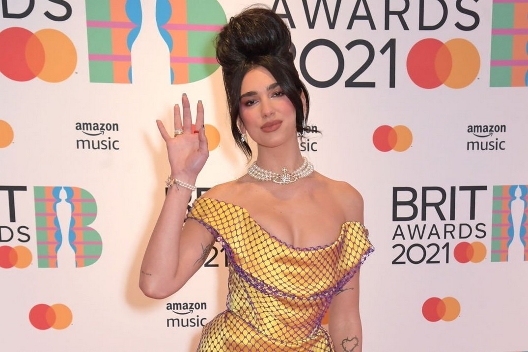 dua-lipa-hot-in-stockings-thefappening-cfd-13 Dua Lipa Tits