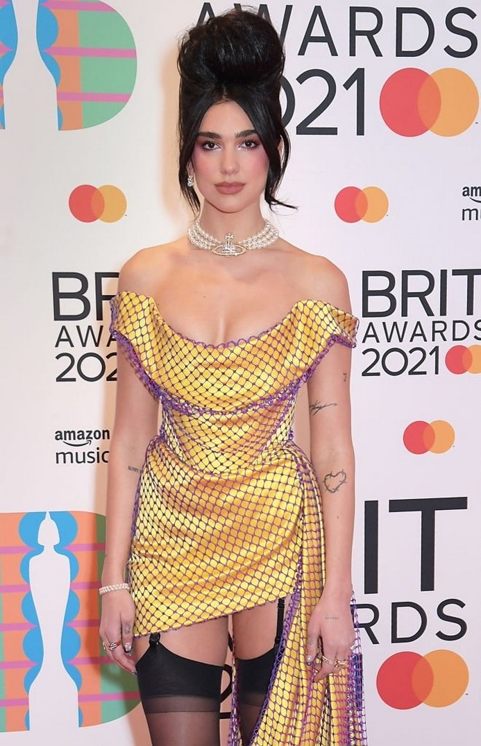dua-lipa-hot-in-stockings-thefappening-cfd-2 Dua Lipa Britt Award 2021