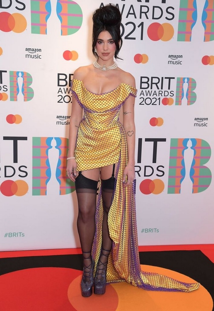 dua-lipa-hot-in-stockings-thefappening-cfd-4 dua lipa hot in stockings thefappening cfd 4