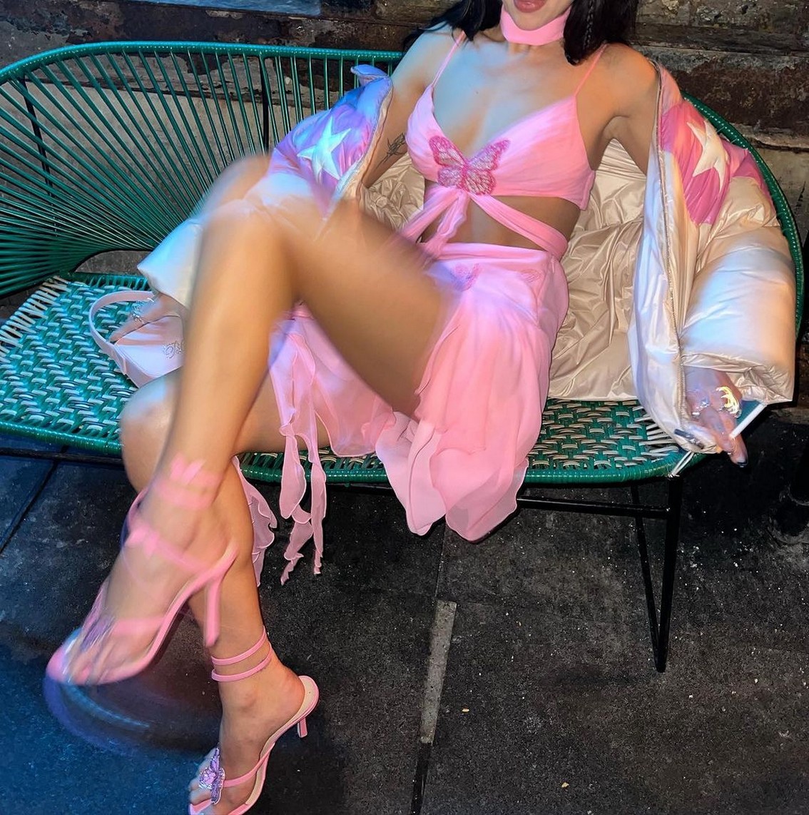 dua-lipa-pussy-slip-upskirt-thefappening-cfd-7 Dua Lipa Sexy