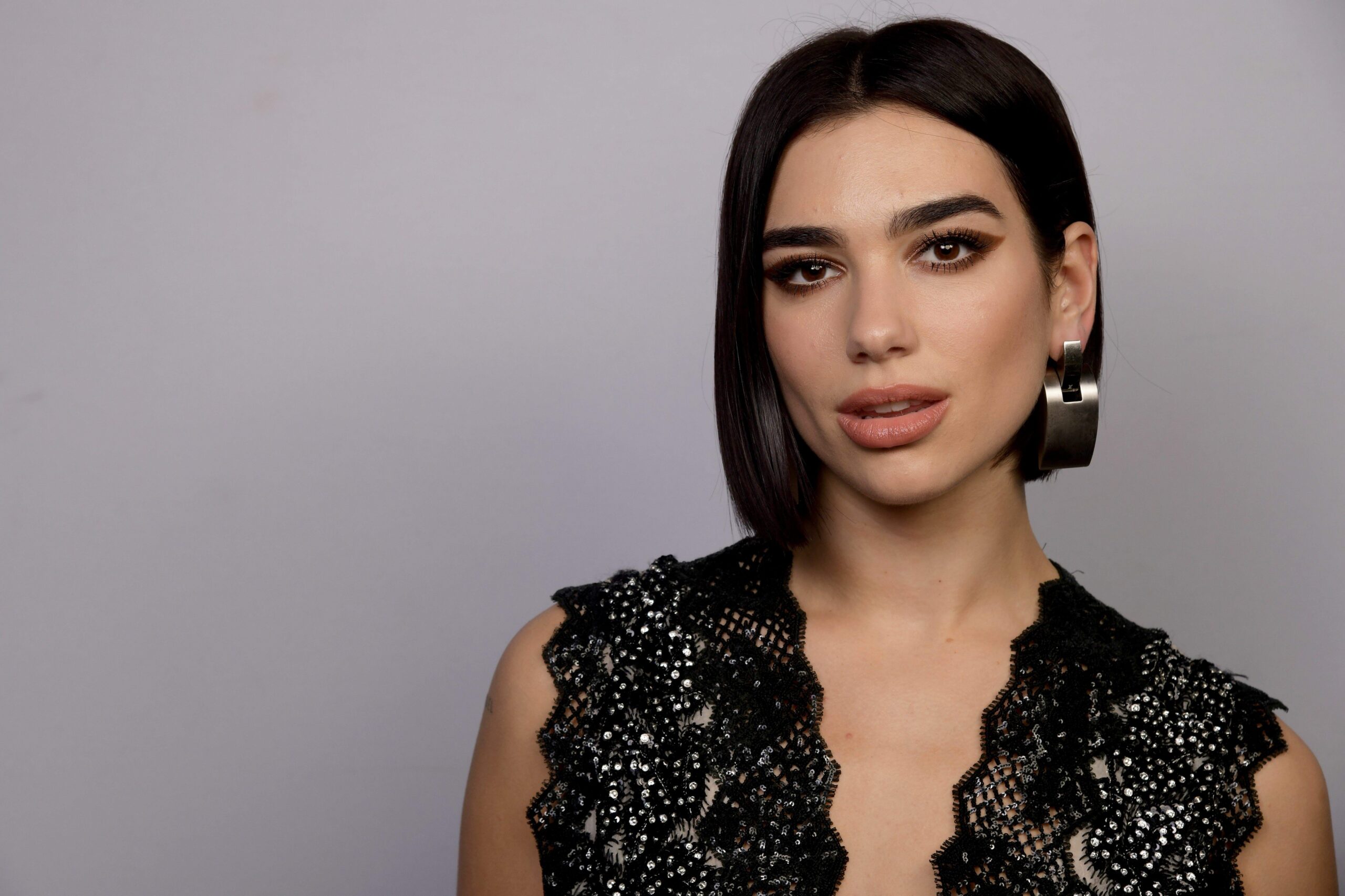 dua-lipa-sexy-7-2 dua lipa sexy 7 2 scaled
