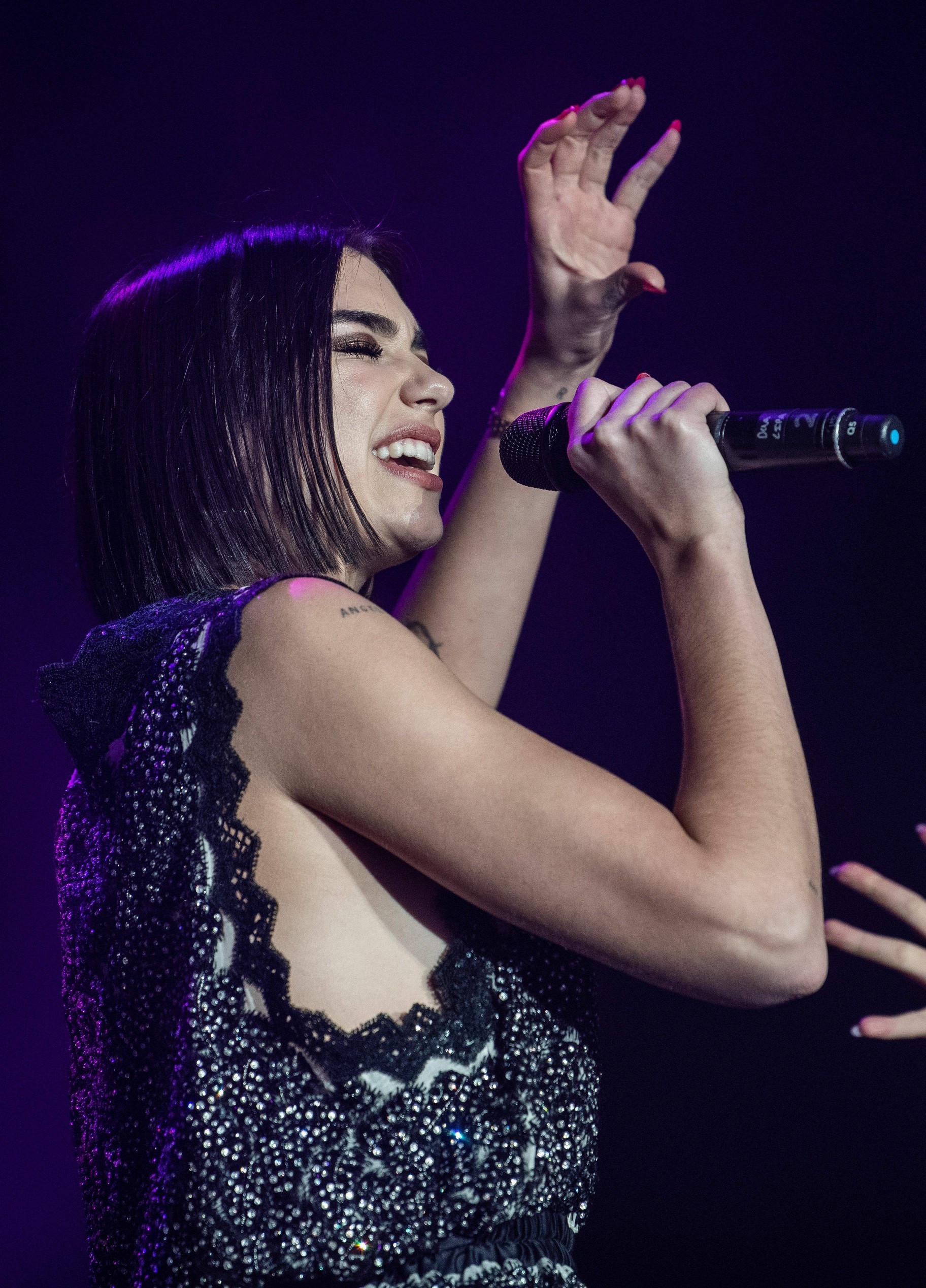 dua-lipa-sexy-71 dua lipa sexy 71