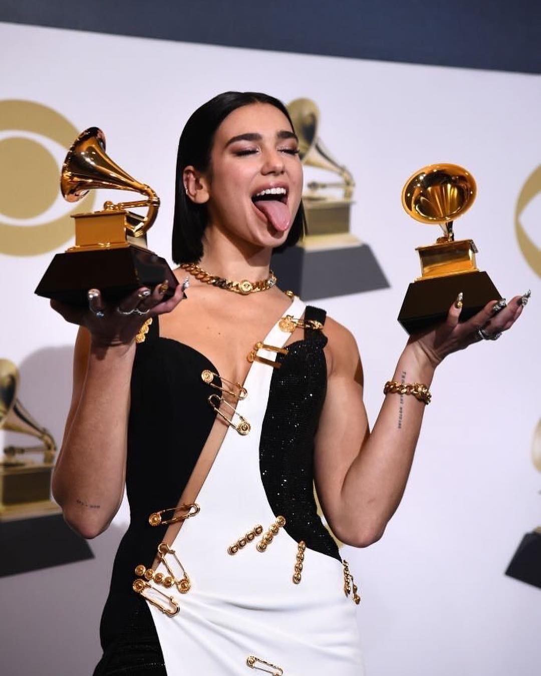 dua-lipa-sexy-grammy-awarded-singer-31 dua lipa sexy grammy awarded singer 31