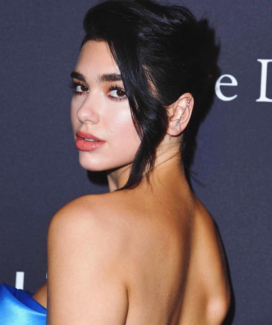 dua-lipa-sexy-grammy-awarded-singer-32 dua lipa sexy grammy awarded singer 32