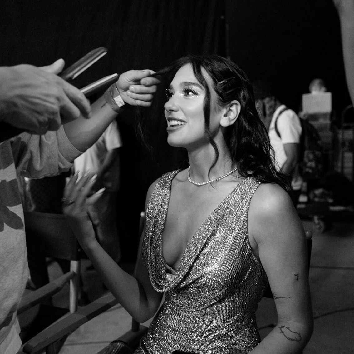 dua-lipa-sexy-on-the-set-of-levitating-music-video-thefappeningpro-10 dua lipa sexy on the set of levitating music video thefappeningpro 10