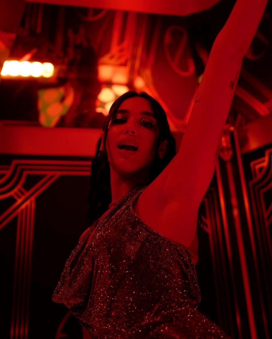 dua-lipa-sexy-on-the-set-of-levitating-music-video-thefappeningpro-18 dua lipa sexy on the set of levitating music video thefappeningpro 18