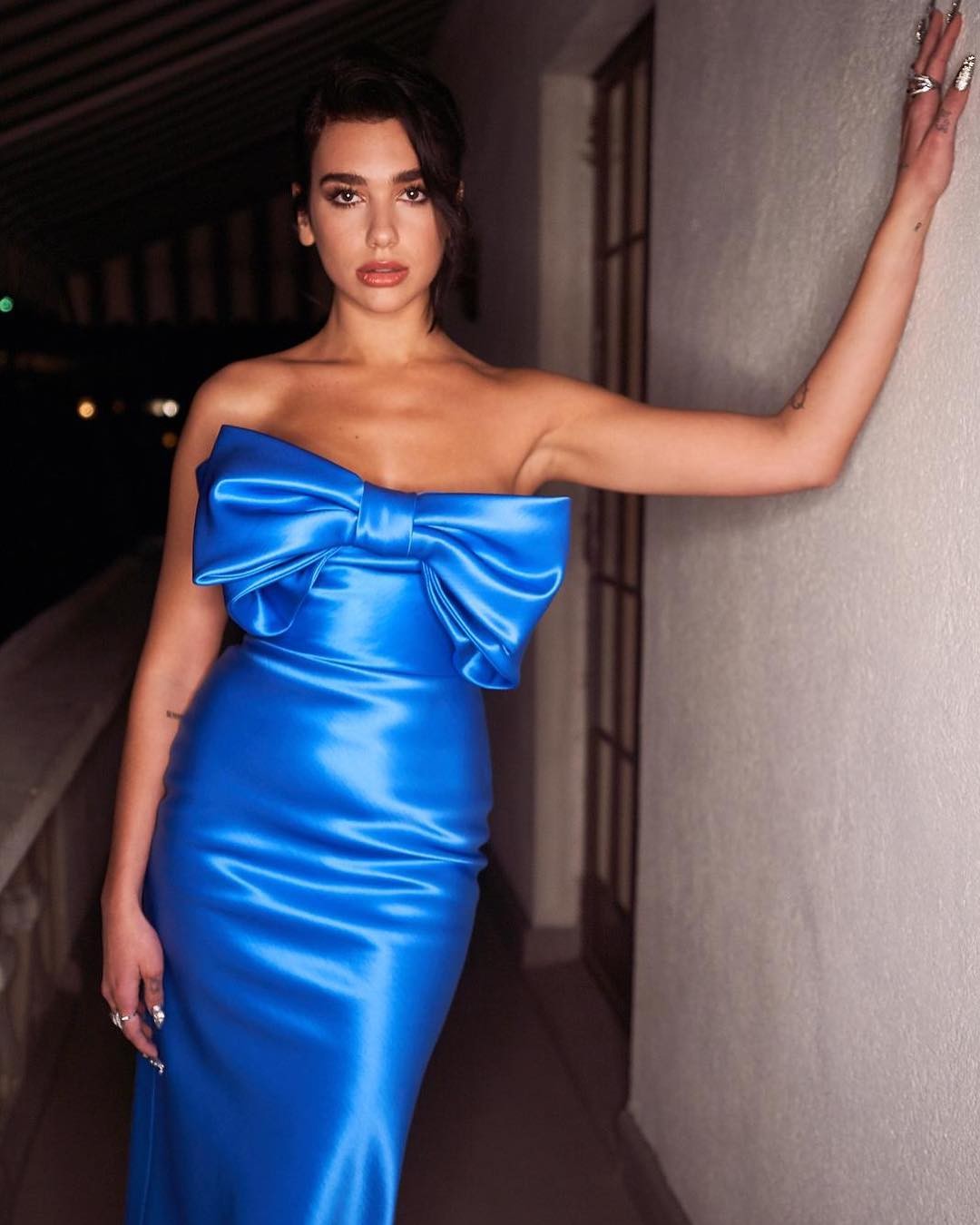 dua-lipa-sexy-tits-10 dua lipa sexy tits 10