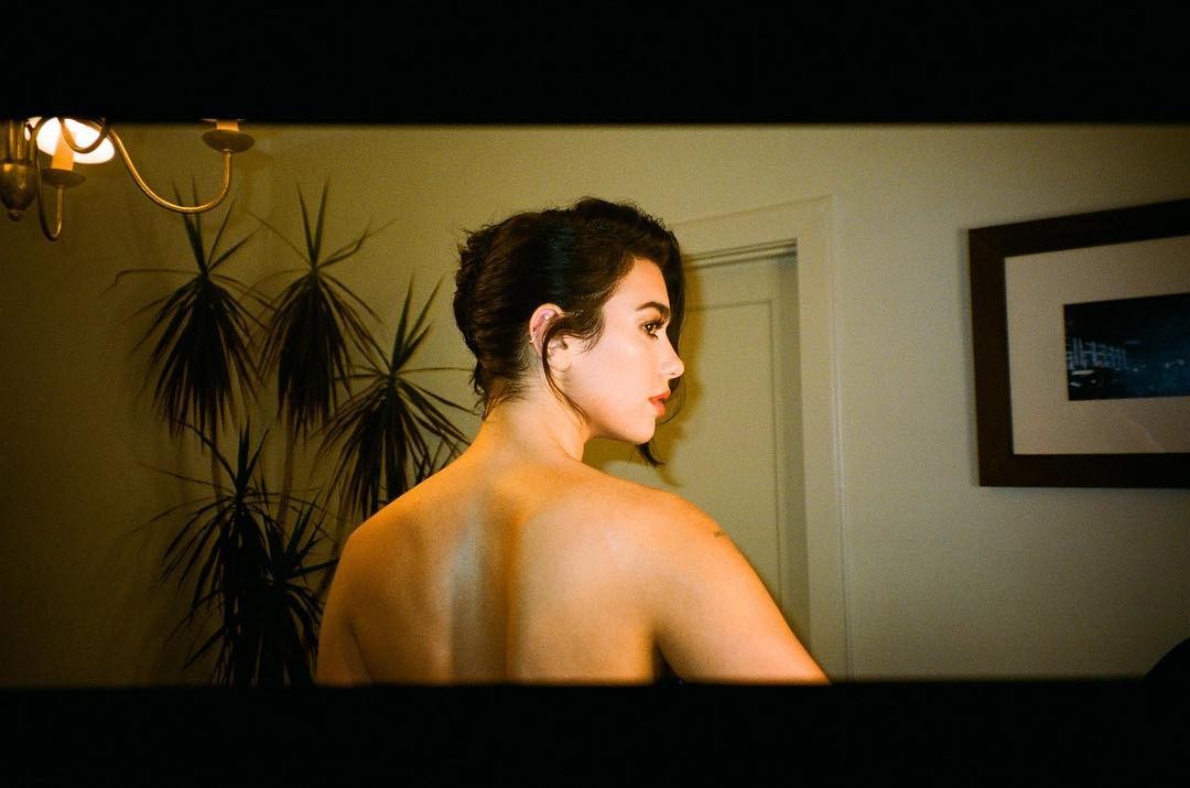 dua-lipa-sexy-tits-18 dua lipa sexy tits 18