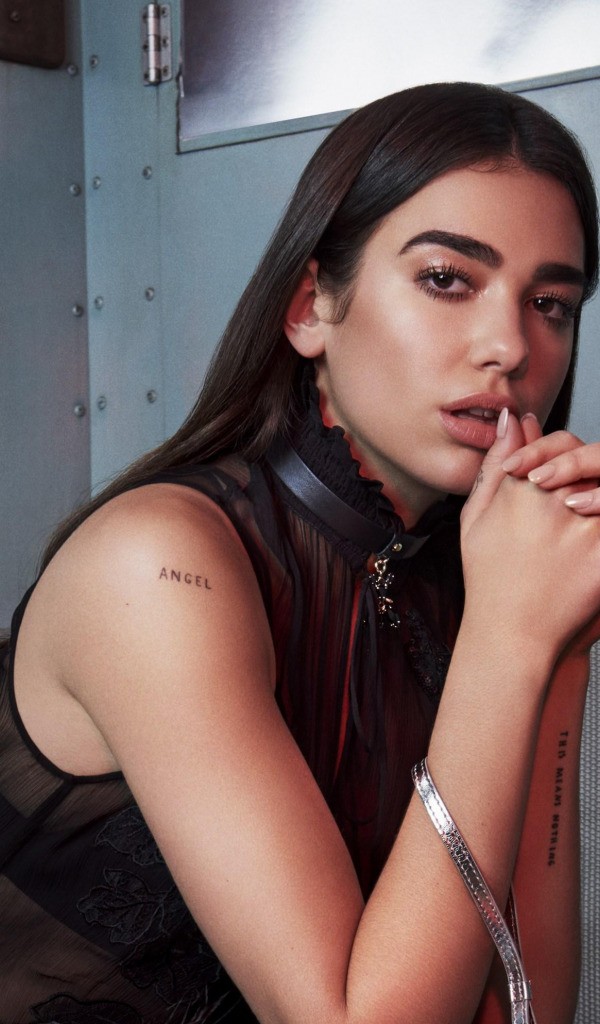 dua-lipa-tattoos-thefappening-cfd-21 dua lipa tattoos thefappening cfd 21