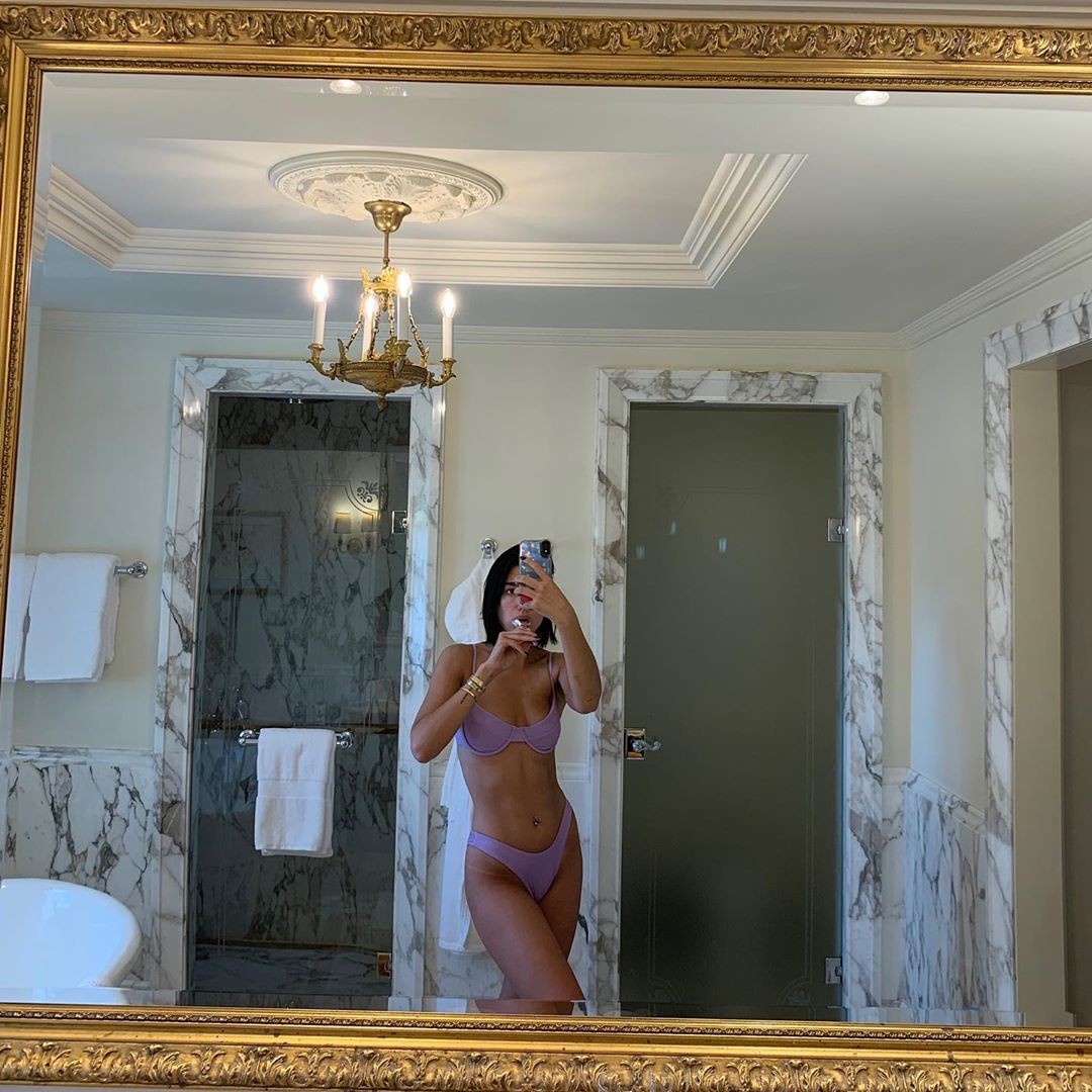 dua-lipa-thefappening-cfd-1 Dua Lipa Private Selfie