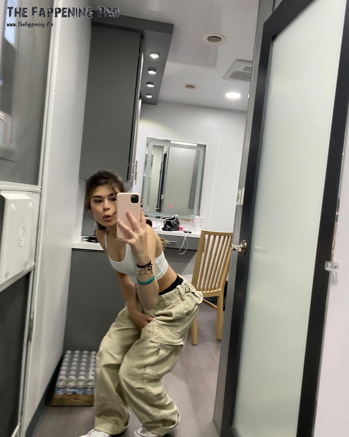 dylan-conrique-selfie-thefappening-cfd-3 dylan conrique selfie thefappening cfd 3
