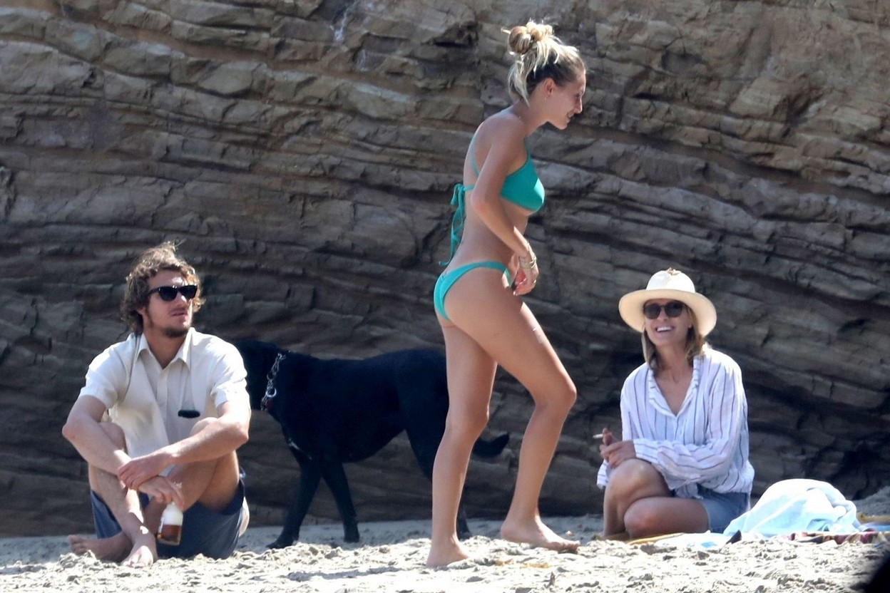 dylan-penn-sexy-thefappening-pro-21 dylan penn sexy thefappening pro 21