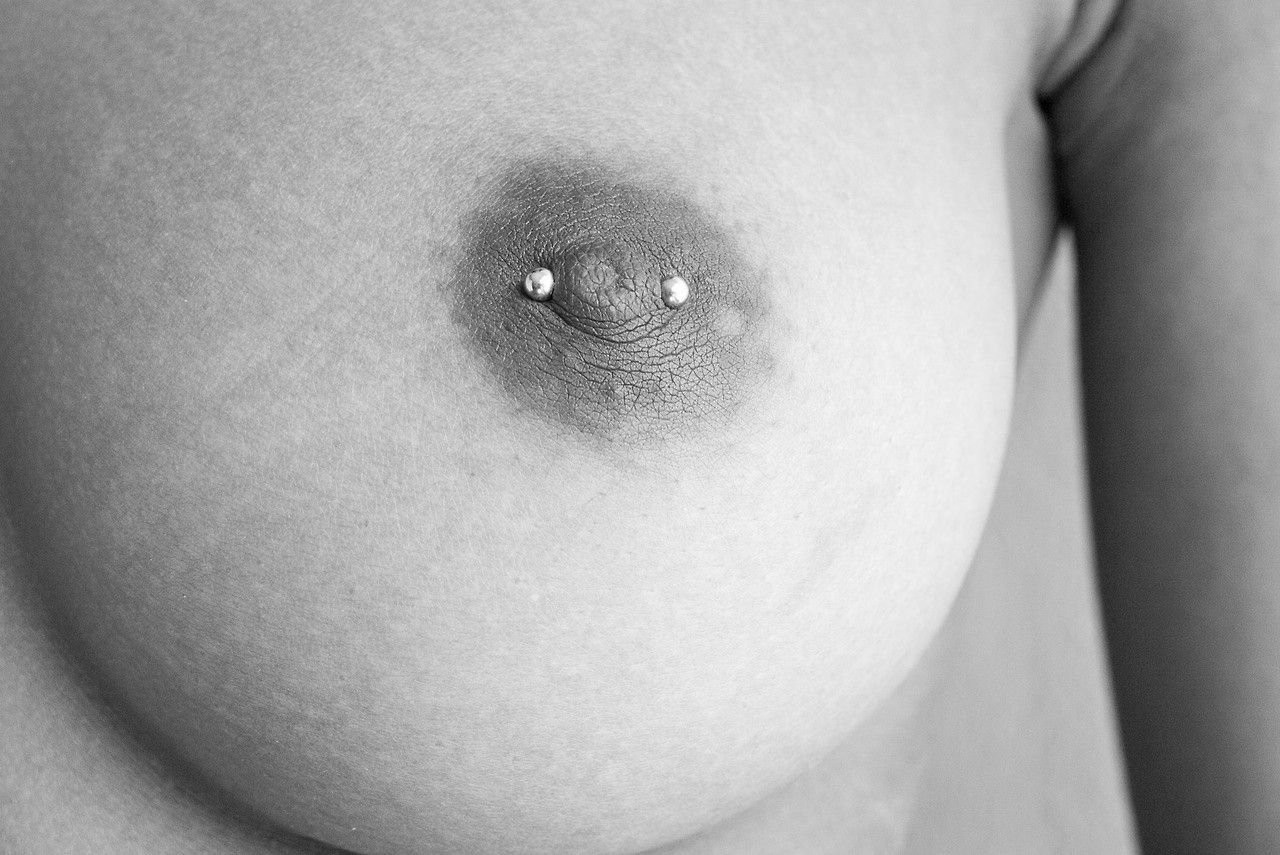 ebonee-davis-nude-59 Ebonee Davis Piercing in Tits