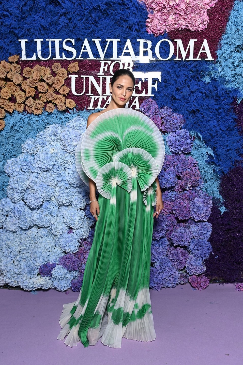 eiza-gonzalez-at-unicef-event-2021-thefappening-cfd-6 Eiza Gonzalez Sexy At Unicef Event