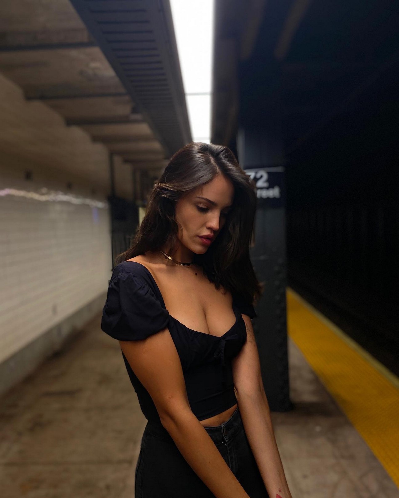 eiza-gonzalez-cleavage-thefappeningpro-8 eiza gonzalez cleavage thefappeningpro 8