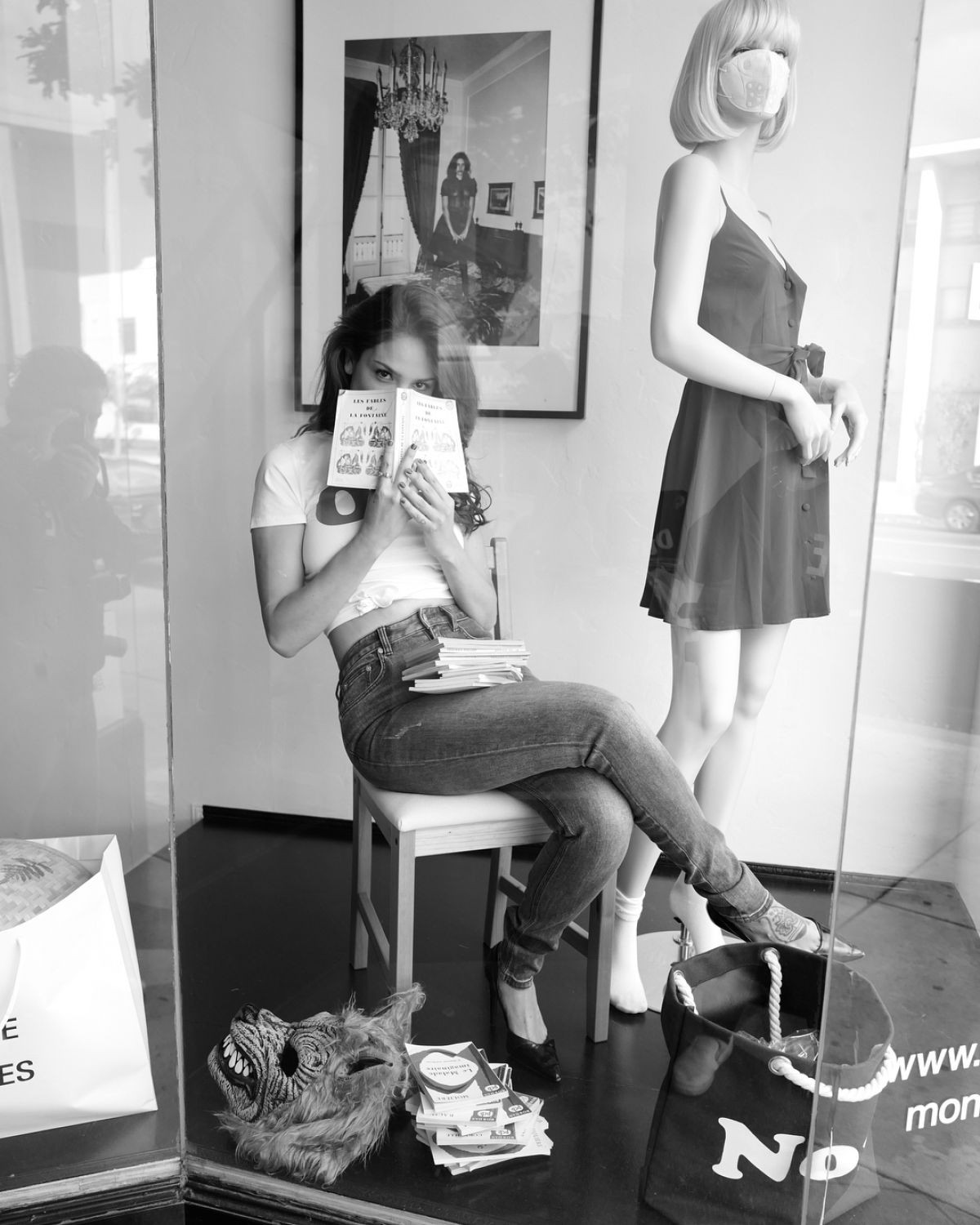 eiza-gonzalez-sexy-photoshoot-15 eiza gonzalez sexy photoshoot 15