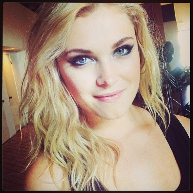 eliza-taylor-nude-fappening-6 Eliza-Taylor-Nude-Fappening-6