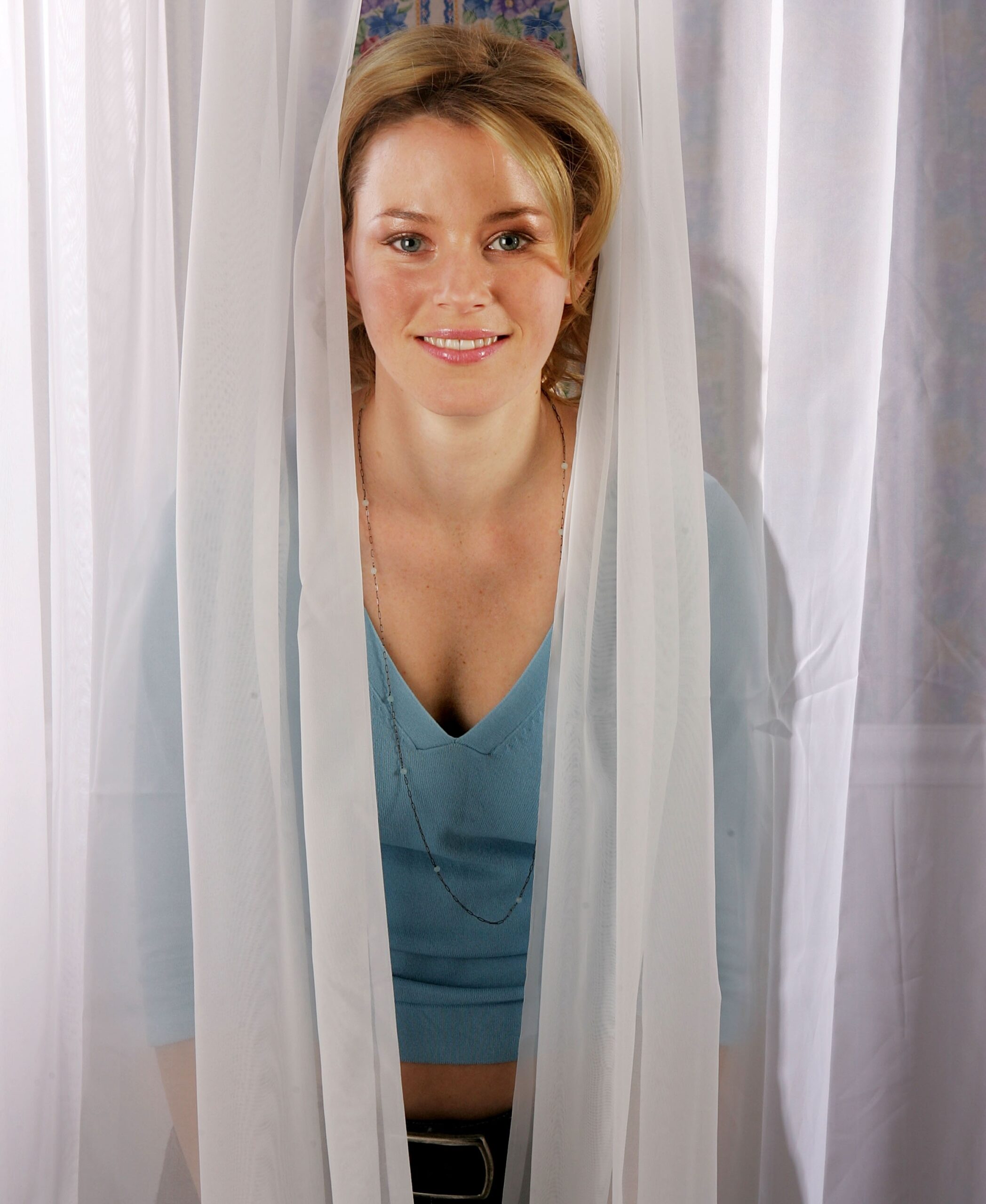 elizabeth-banks-nude-sexy-20 Elizabeth-Banks-Nude-Sexy-20
