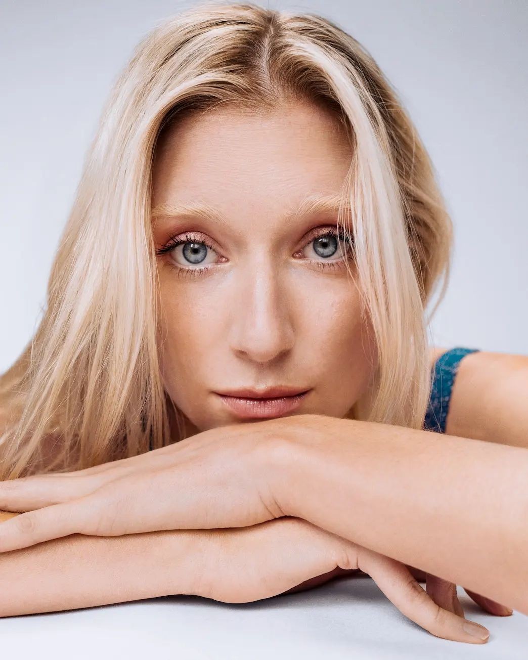 elizabeth-debicki-selfie-thefappening-cfd-3 elizabeth debicki selfie thefappening cfd 3