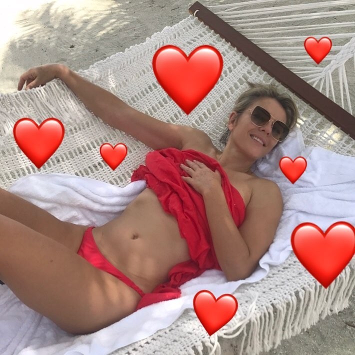 elizabeth-hurley-near-nude-the-fappening-pro-6 elizabeth hurley near nude the fappening pro 6