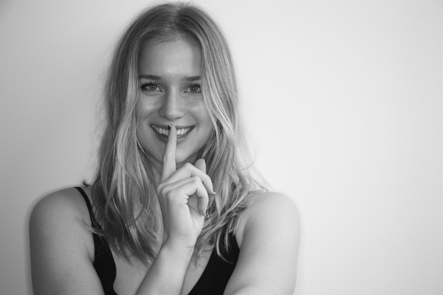 elizabeth-lail-sexy-thefappening-pro-21 elizabeth lail sexy thefappening pro 21