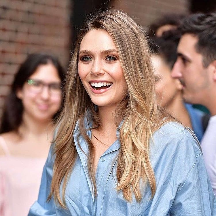 elizabeth-olsen-sexy-tits-24 elizabeth olsen sexy tits 24