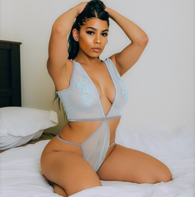 elizabeth-ruiz-sexy-fappening-23 Elizabeth-Ruiz-Sexy-Fappening-23