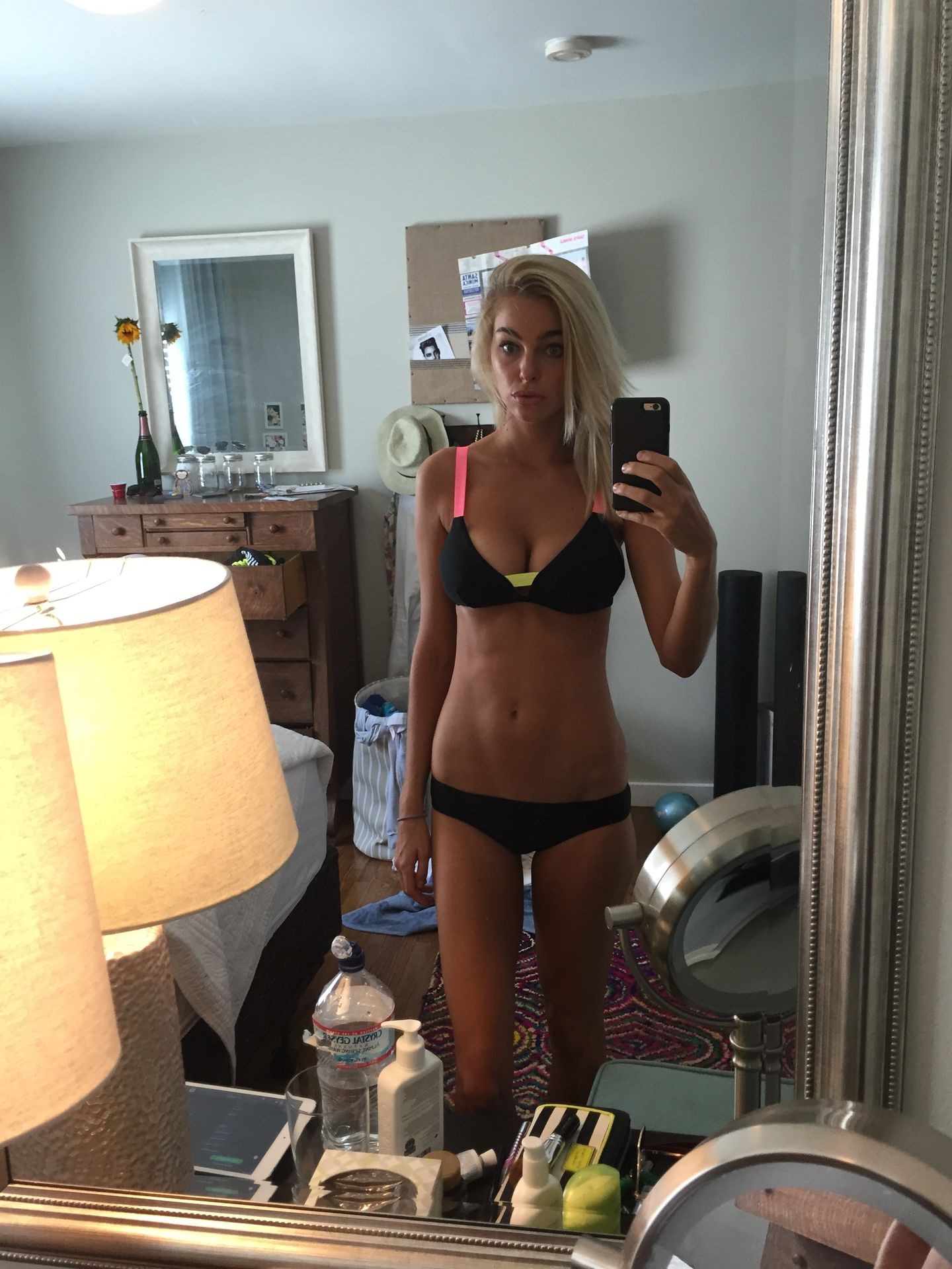elizabeth-turner-leaked-nude-full-pack-12 elizabeth turner leaked nude full pack 12